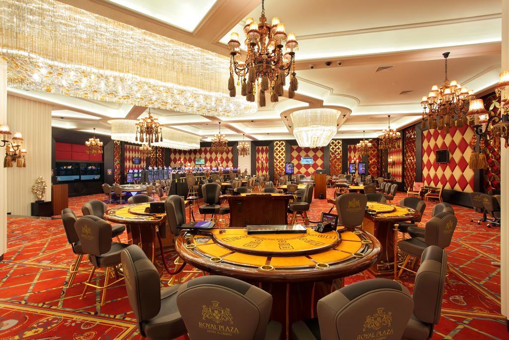 Royal Plaza Hotel And Casino Kapszagaj Zewnętrze zdjęcie