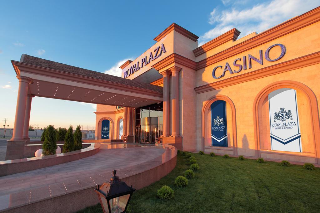 Royal Plaza Hotel And Casino Kapszagaj Zewnętrze zdjęcie